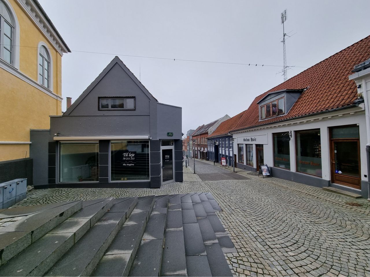 image 02