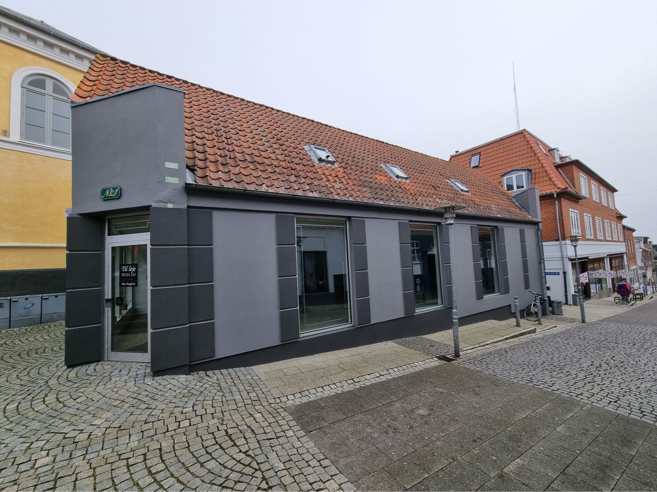 image 01