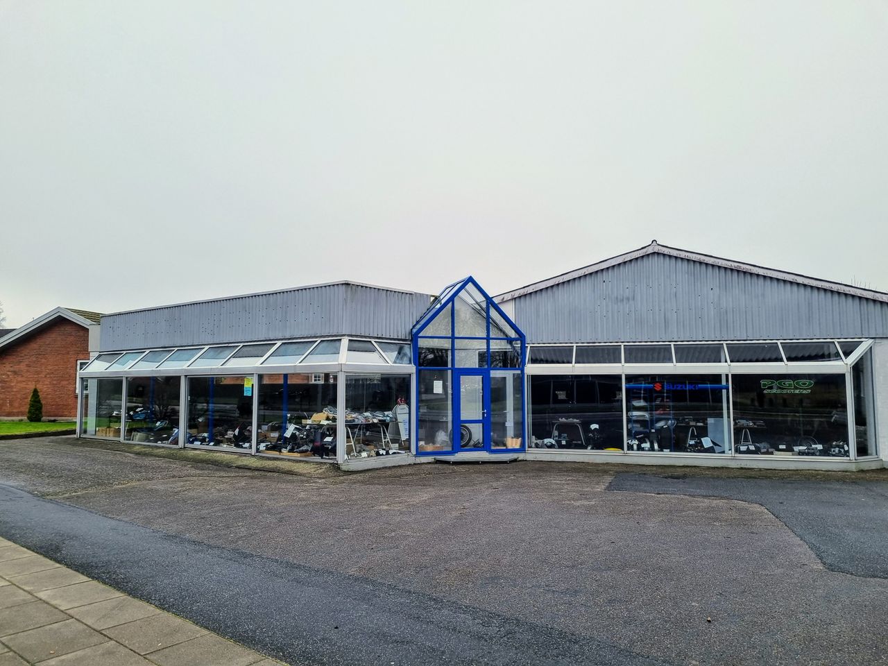 image 01